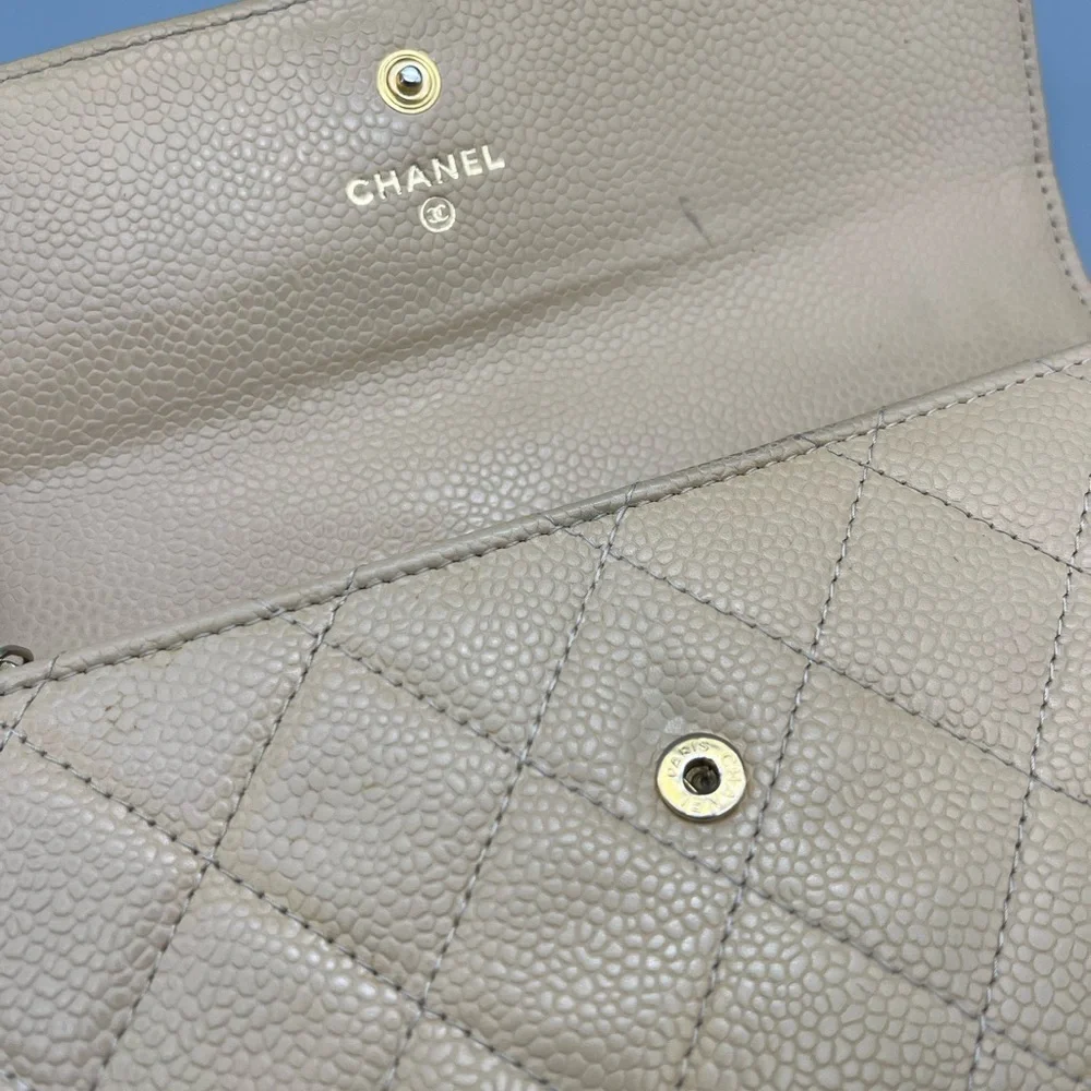 CHANEL 💛100% autentic
